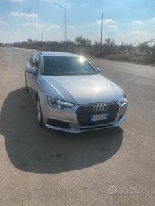 Audi A4 b9 2.0 tdi 150 cv business s tronic 2016