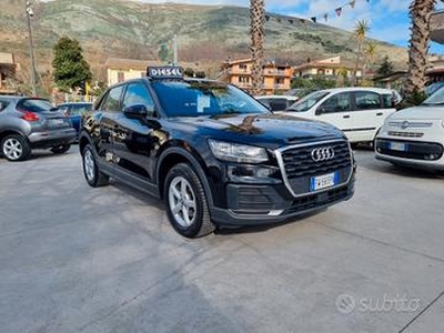 Audi Q2 30 TDI Business