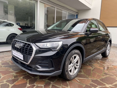 Audi Q3 35 TFSI Business 110 kW