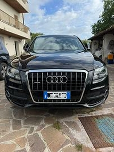 Audi Q5 3.0 tdi sline