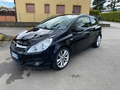 Bellissima Opel corsa 1.2 benzina neopatentati