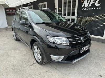 Dacia sandero stepway gpl navigatore