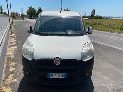 Fiat doblò maxi (furgone)