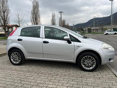 Fiat grnde punto 1.4 benzina metano