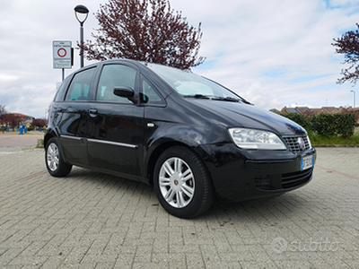 Fiat Idea 1.4 16v GPL Emotion