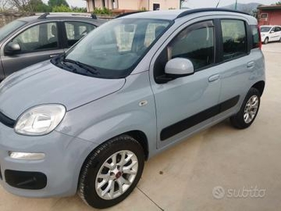 Fiat Panda 0.9 TwinAir Turbo Natural Power Lounge