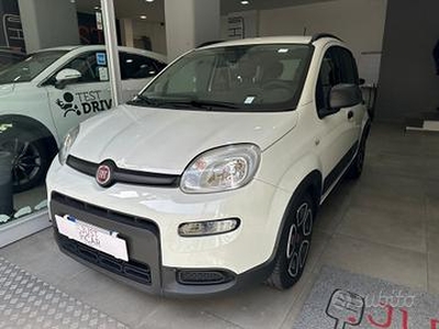 Fiat Panda 1.0 70cv S&S Hybrid City Life