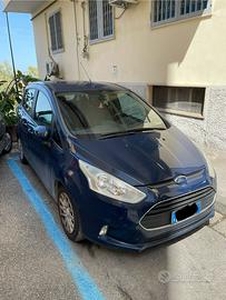 Ford BMax 1.4 GPL di serie