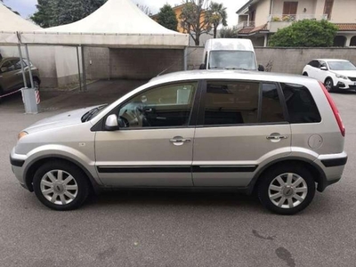 Ford Fusion 1.4 16V