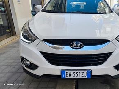 Hyundai iX35 1.7 CRDi 2WD Xpossible 2014