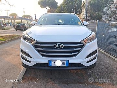 Hyundai Tucson 1.7 CRDi GARANZIA 12 MESI