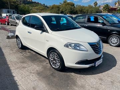 Lancia ypsilon 1.3mtj Gold