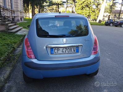 Lancia Ypsilon