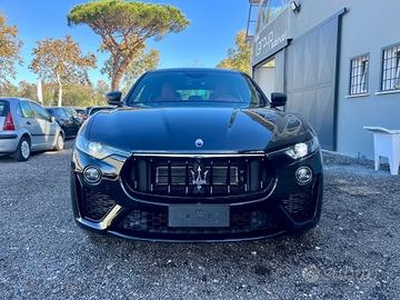 Maserati Levante V6 Diesel AWD Gransport -4000