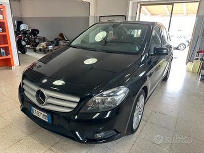 Mercedes-benz B 160 CDI Premium NAVIGATORE OK NEOP
