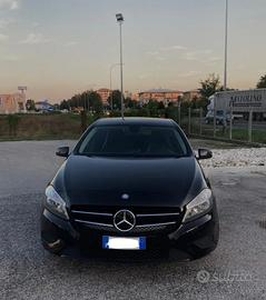 Mercedes-Benz Classe A 180 - Premium