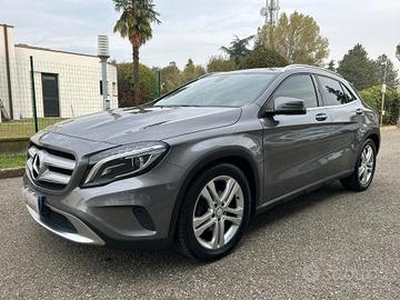 MERCEDES-BENZ GLA 180 d Automatic Sport NAVI - T