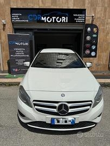 MERCEDES Classe A (W176) - 2012