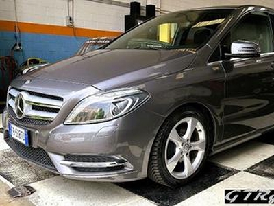 MERCEDES - Classe B - B 200 CDI Premium