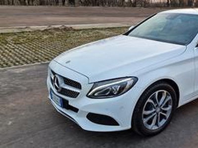 MERCEDES Classe C (W/S205) - 2016