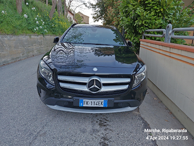 Mercedes classe GLA uguale a classe A permute