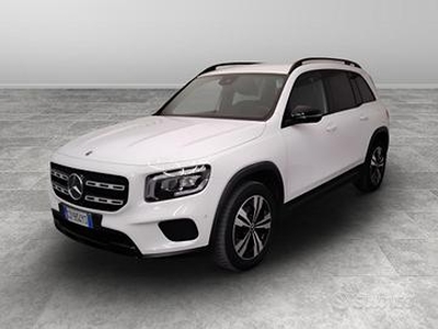 Mercedes GLB (X247) - GLB 180 d Automatic