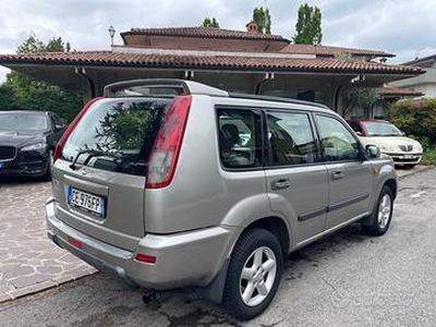 Nissan X-Trail 2.2 TD Di Sport