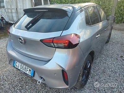 Opel corsa6 del 2022 1.5diesel nuova danneggiata