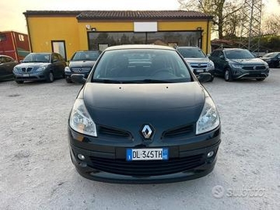 Renault Clio 1.2 75Cv 5 porte UNICO Neopatentati