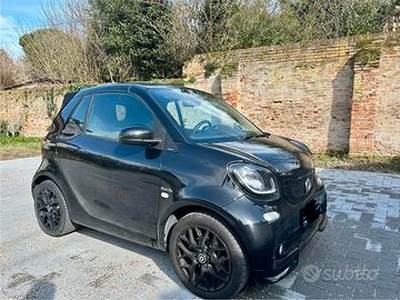 Smart Cabrio Fortwo 1.0 Passion 70cv Total Black