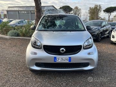 Smart ForTwo 70 1.0 twinamic Youngster pelle navi