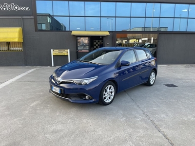 Toyota Auris 1.8 Hybrid