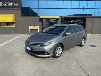 Toyota Auris 1.8 Hybrid