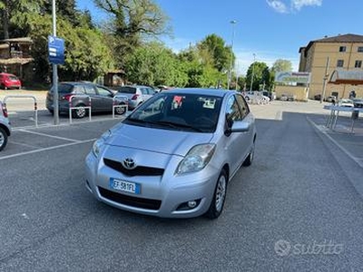 Toyota Yaris 1.4 D-4D DPF 5 porte