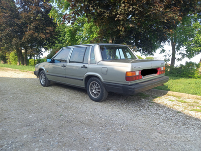 Usato 1984 Volvo 740 Benzin (6.000 €)