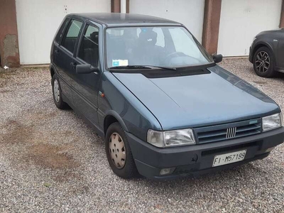 Usato 1993 Fiat Uno 1.1 Benzin 50 CV (2.500 €)