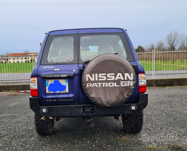 Usato 1999 Nissan Patrol 2.8 Diesel 129 CV (15.000 €)