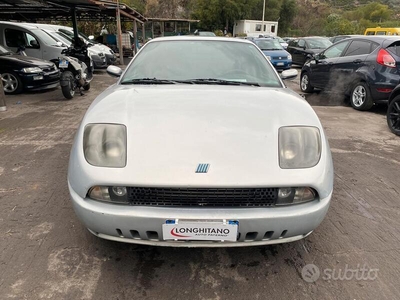 Usato 2002 Fiat Coupé 1.7 Benzin 131 CV (3.000 €)