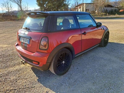 Usato 2007 Mini Cooper S 1.6 Benzin 174 CV (6.000 €)