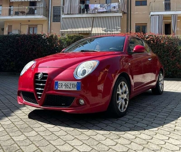 Usato 2011 Alfa Romeo MiTo 1.4 Benzin 79 CV (5.500 €)