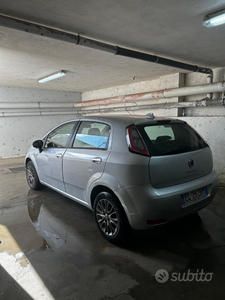 Usato 2012 Fiat Punto 1.2 Benzin 65 CV (5.000 €)