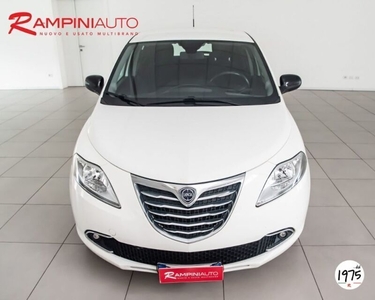 Usato 2012 Lancia Ypsilon 1.2 Diesel 95 CV (7.900 €)