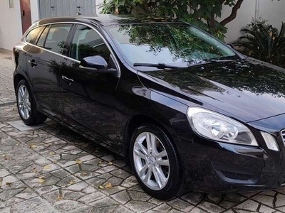 Usato 2012 Volvo V60 2.0 Diesel 163 CV (10.900 €)