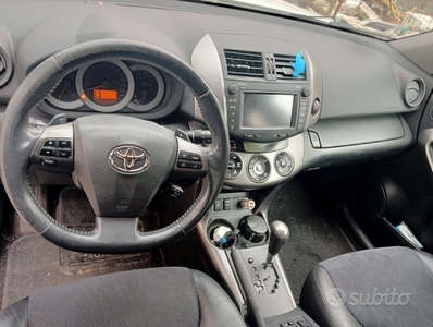 Usato 2014 Toyota RAV4 2.2 Diesel 150 CV (6.000 €)