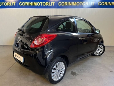 Usato 2015 Ford Ka 1.2 Benzin 69 CV (8.000 €)