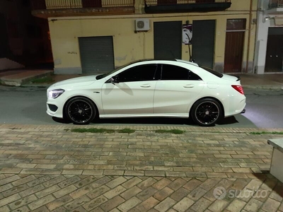 Usato 2015 Mercedes CLA220 2.1 Diesel 177 CV (23.000 €)