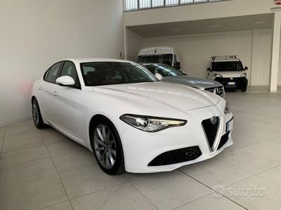 Usato 2016 Alfa Romeo Giulia 2.1 Diesel 150 CV (20.200 €)