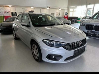 Usato 2016 Fiat Tipo 1.6 Diesel 120 CV (8.500 €)