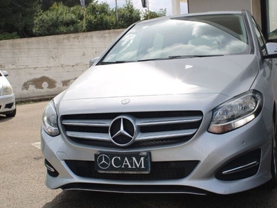 Usato 2016 Mercedes B200 2.1 Diesel 136 CV (15.000 €)