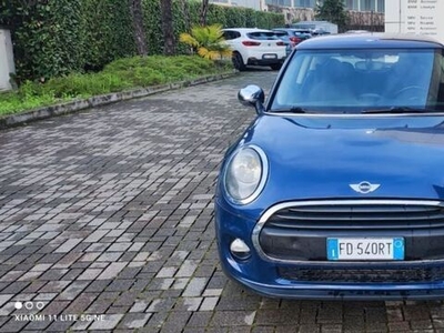 Usato 2016 Mini Cooper 1.2 Benzin 75 CV (10.900 €)